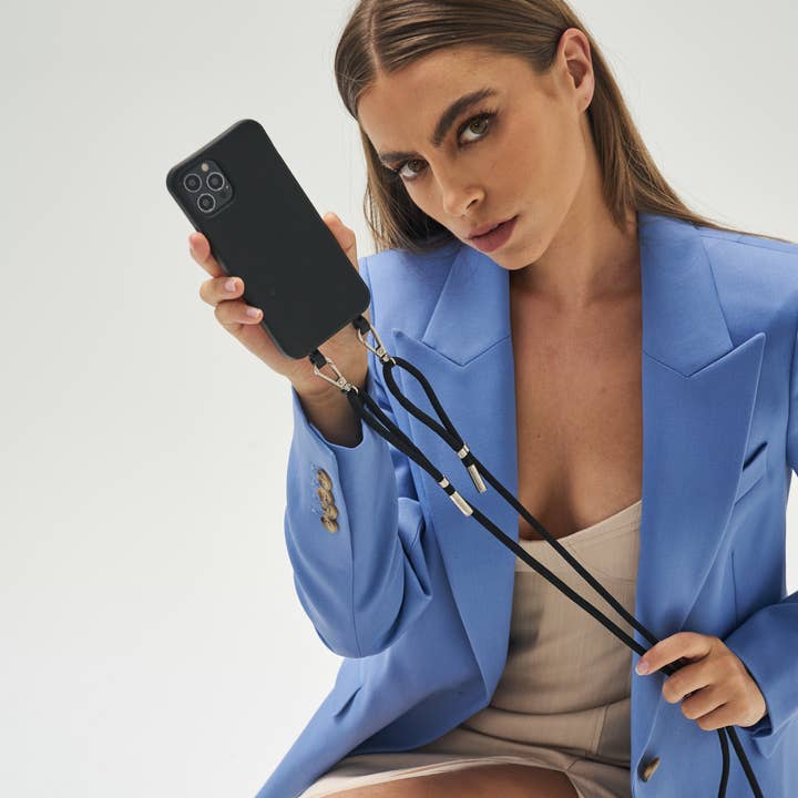 Louve Collection – wholesale Phone case – Women’s – Le Café Noir Black Case + Mystique Black Strap (Gold)3