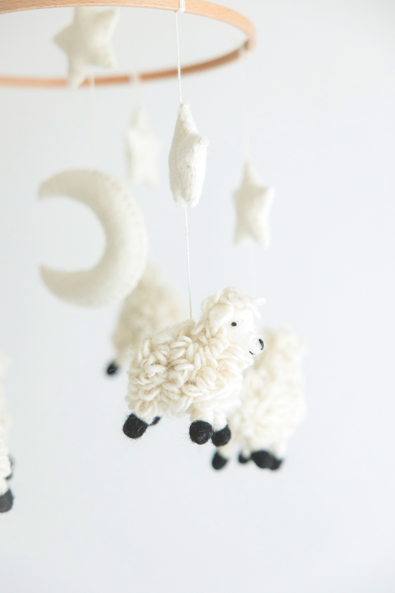 Nivas - Wholesale Baby mobile - Sheep Crib Mobile - Handmade Nursery Decor2