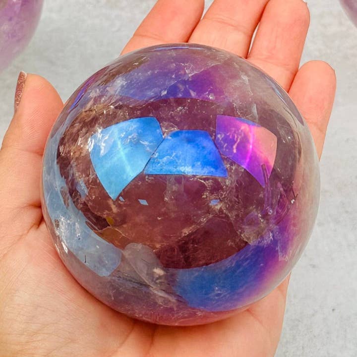 Angel Aura ametist polerade sfärer - kristallkula - Av Wei för wholesale av Rock Paradise