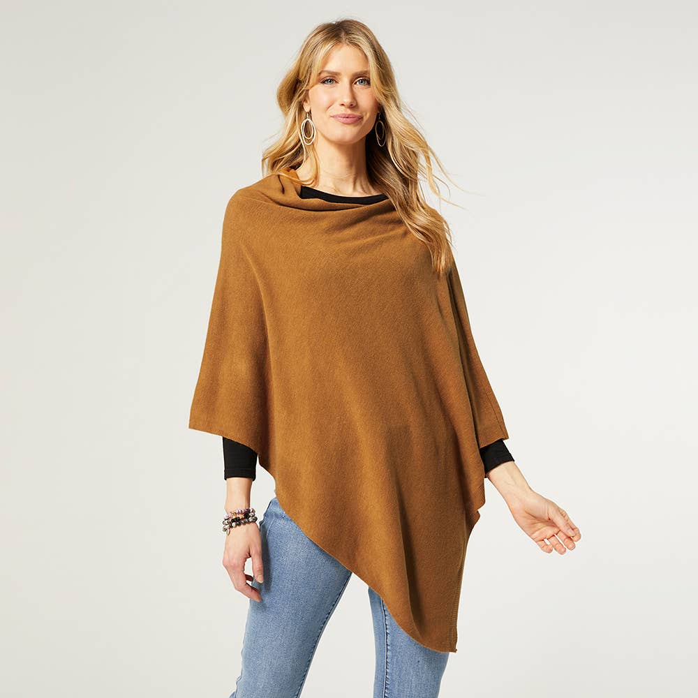 COCO + CARMEN - Wholesale Poncho - Women's - Lightweight Poncho13