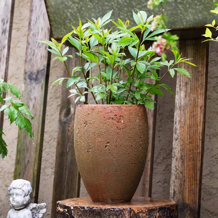 Rustic Reach - Wholesale Plant Pot - Distressed Cement Plant Pot Tall