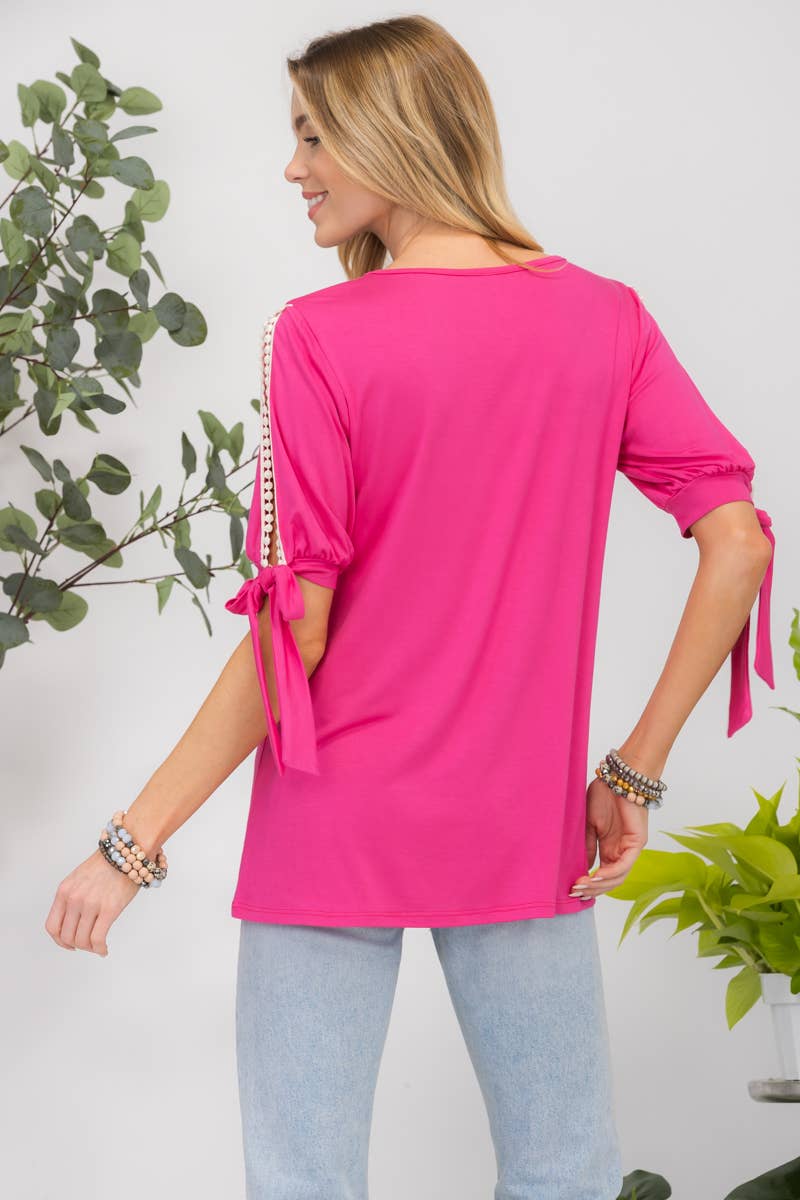 Celeste Clothing - Vendita all'ingrosso Camicetta - Donna - TOP CON MANICHE SPACCATE E DETTAGLIO A FIOCCO - CT4378516