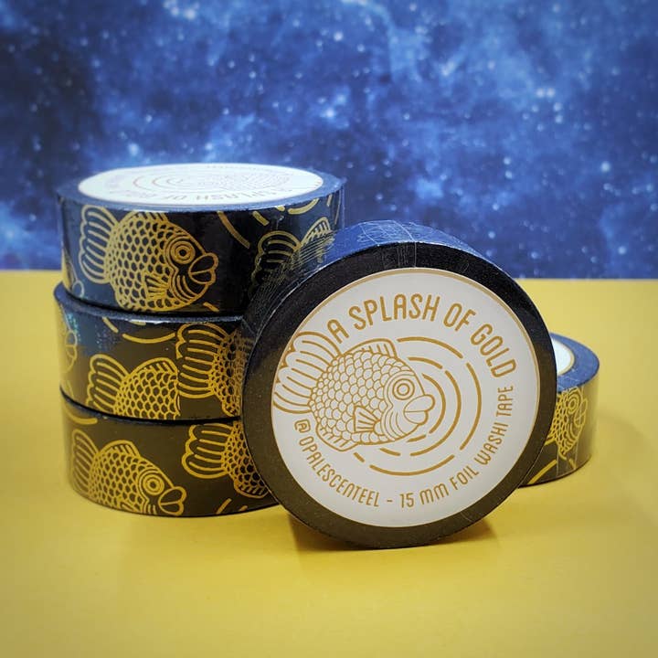 'A Splash of Gold' gouden folie washi tape met vismotief voor wholesale door Opalescent Eel Illustration & Design