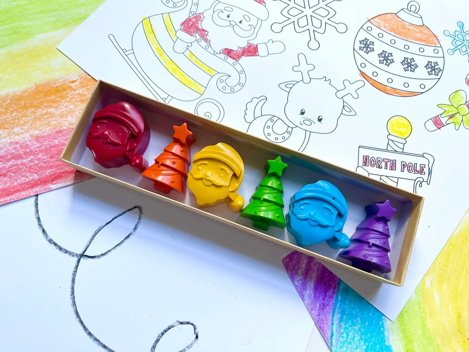 KagesKrayons - Wholesale Crayons - Kids & Baby - Santa Claus Crayons Gift Box4