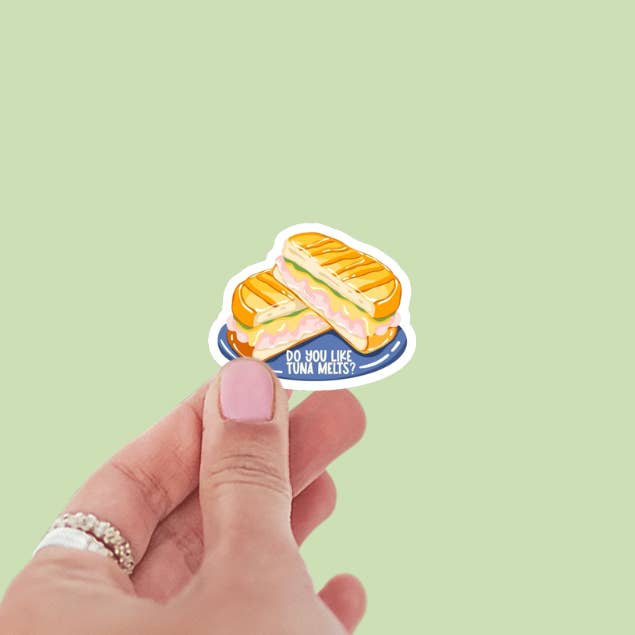 Autocollant vinyle « Aimez-vous les sandwichs au thon gratinés ? Rivalité enflammée » pour la vente par Limes & Lilly