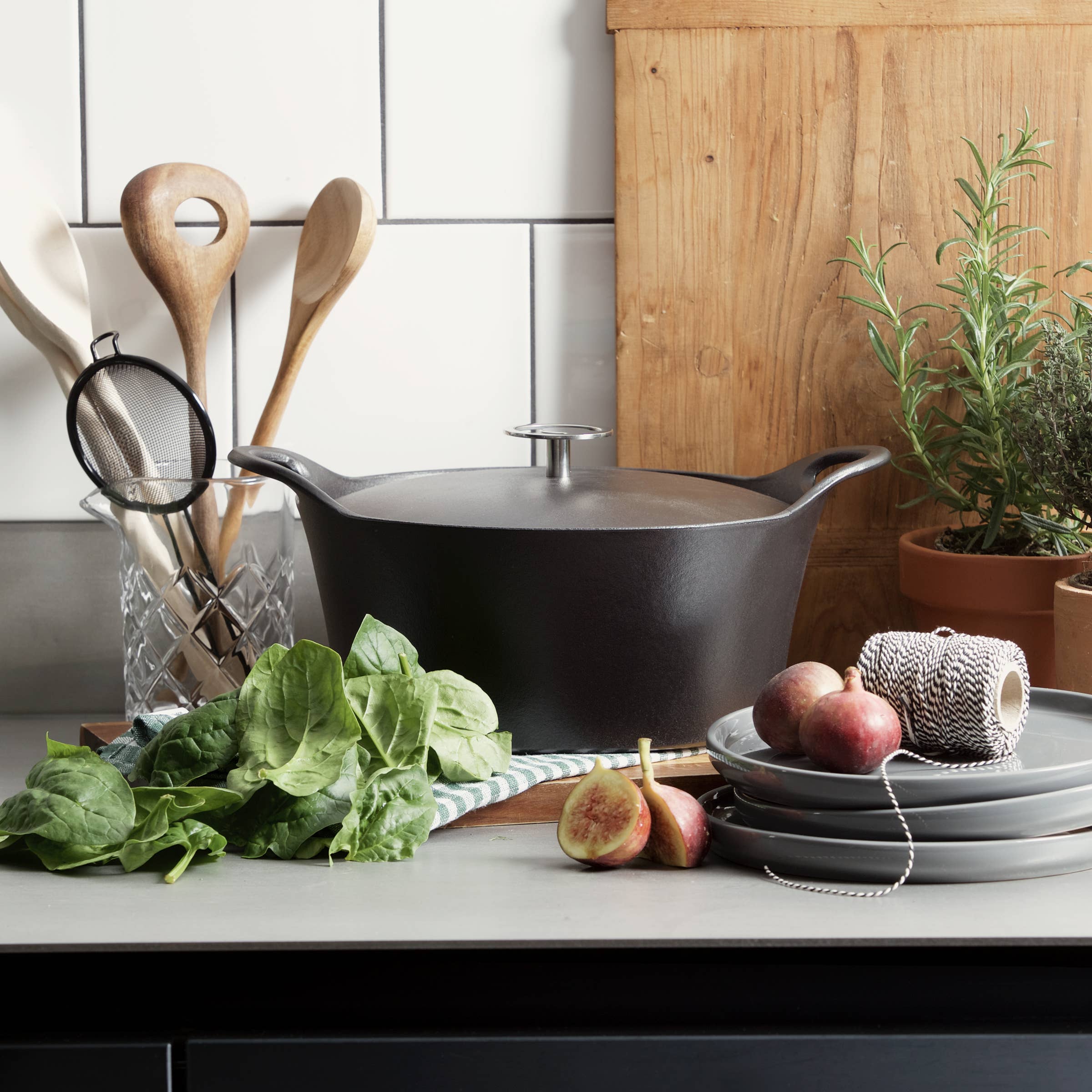 Amefa Couzon - Wholesale Cooking Pot - VOLCAN Enamelled Cast Iron Casserole Dish with Lid11