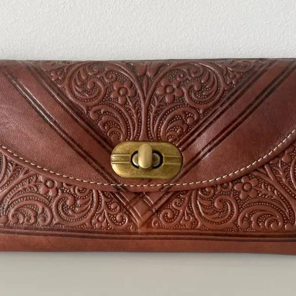 High crafty - Wholesale Wallet - Women's - Handmade Moroccan Leather Wallet – Artisan Crafted 3