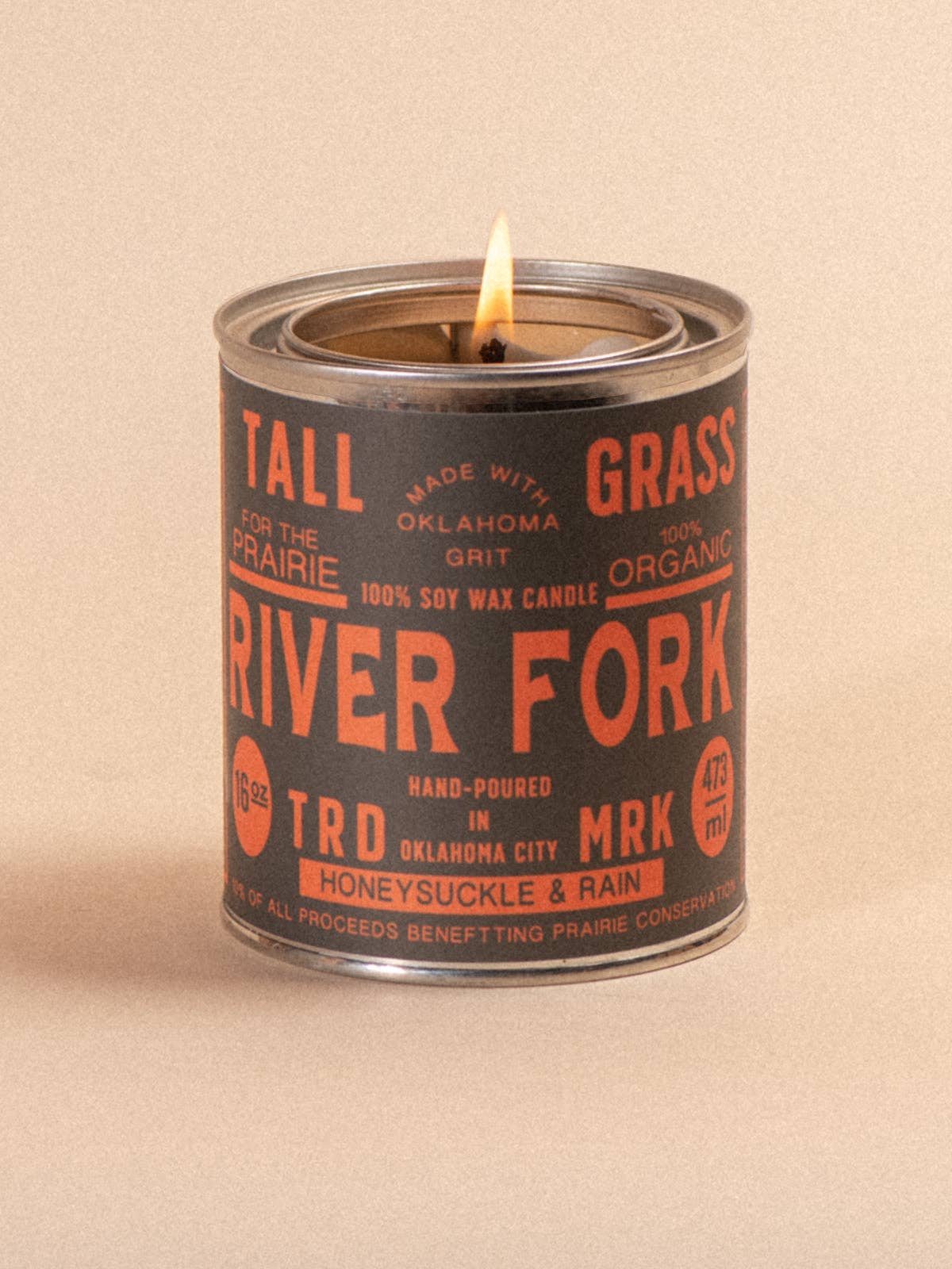 Tallgrass Supply Co - Vente Bougies de voyage - Bougie en cire de soja River Fork : Honeysuckle + Rain2