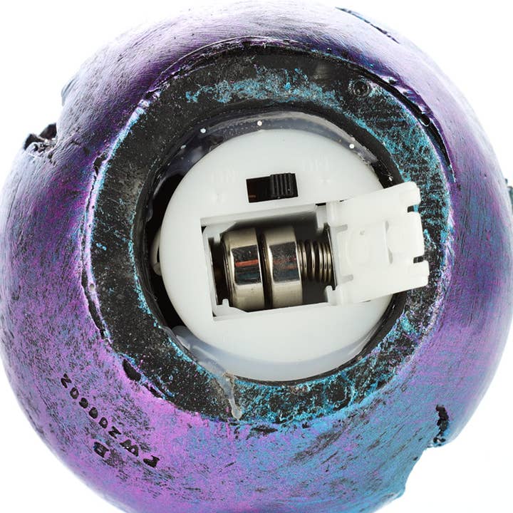 Puckator Ltd - Wholesale Ornament - Baby Dragon LED Geode Hatching Dragon Egg
