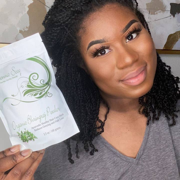 Henna Sooq - Wholesale Hair Dye - Organic Bhringraj Powder - Effective Against Scalp Allergies