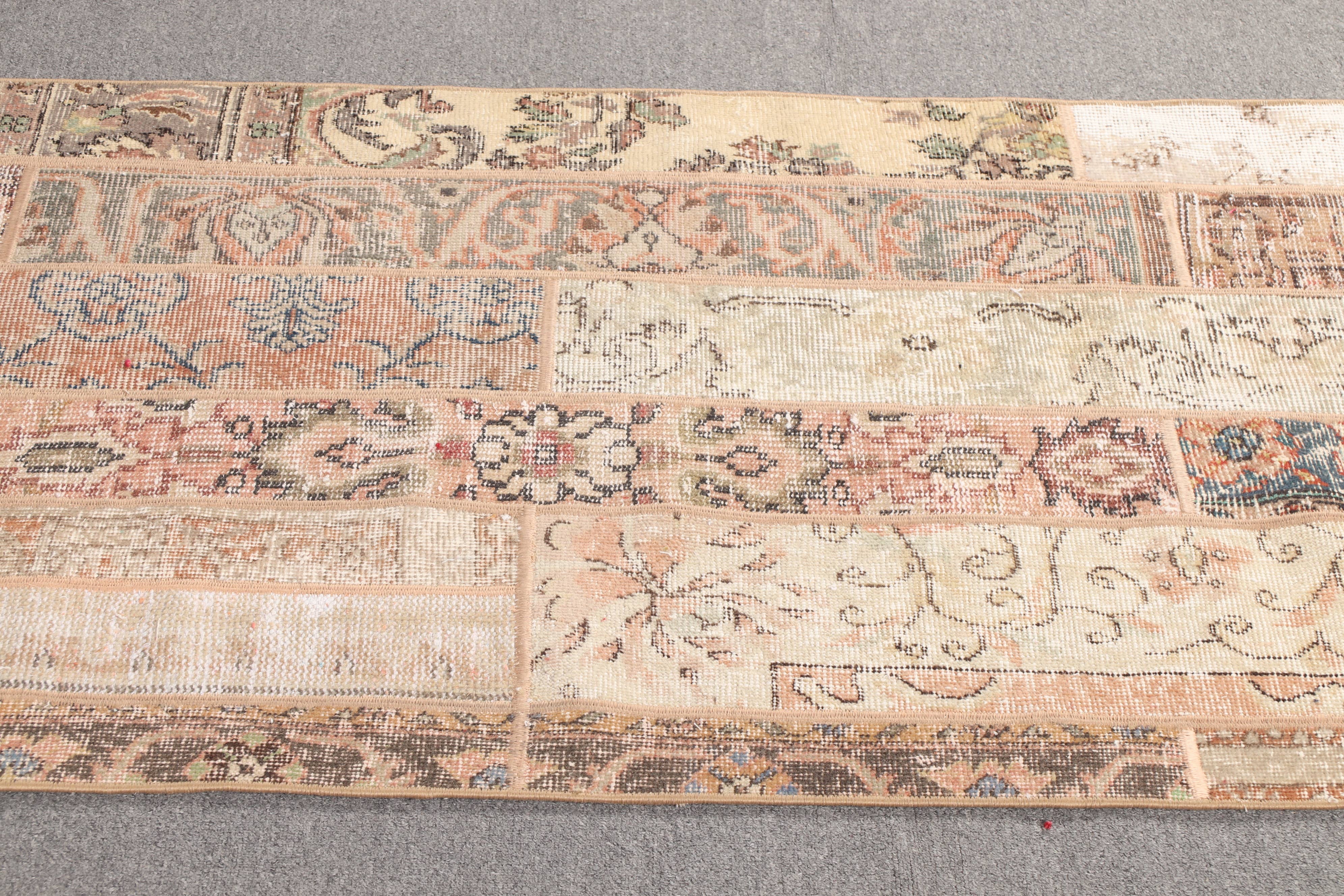 The Loom Wholesale - Wholesale Rug Pad - Turkish Vintage Rug, Small 2.8x8.9 ft (84x272 cm) Rug, Brown Floral Rug2