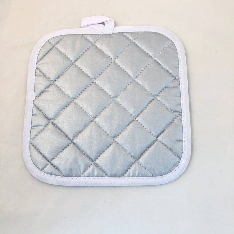 GP Originals - Wholesale Oven Mitt/Pot Holder - Evergreen Bear Pot Holder1