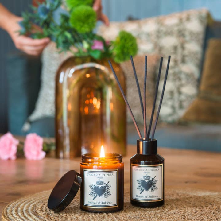 Un Soir A L'Opéra - Wholesale - Wholesale Travel Candles - Travel candle 140 g - Christmas Gift - Romeo and Juliet1
