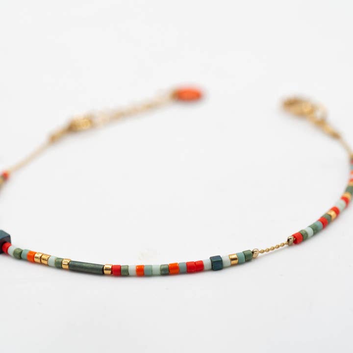 Fine delikat minimalistisk armbånd/glas perle armbånd/fine guldbelagte kæde/japansk Miyuki glasperler/designer smykker for engroshandel hos Atelier Vivienne