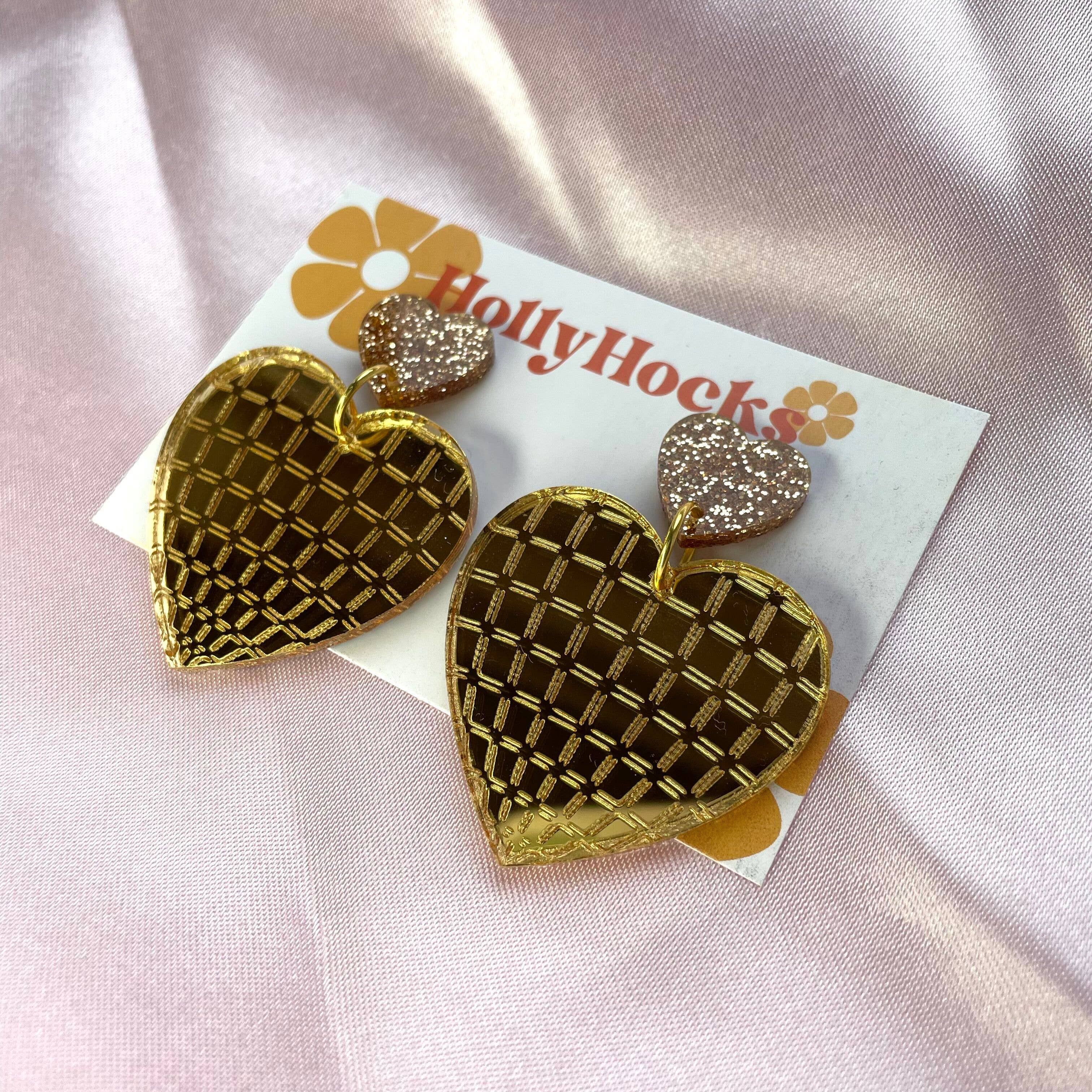 HollyHocks Jewellery – wholesale Dangle earrings – Disco Love Heart Acrylic Earrings5