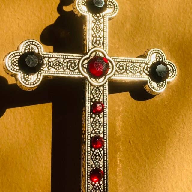 Elysium Pendants – Großhandel Kette mit Anhänger/Charm – Kreuz des Kardinals, Kreuzanhänger, Modeschmuck, Renaissance