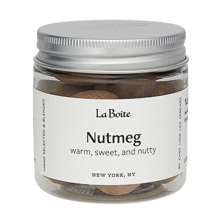 Nutmeg - warm, sweet, and nutty spice for wholesale by La Boîte