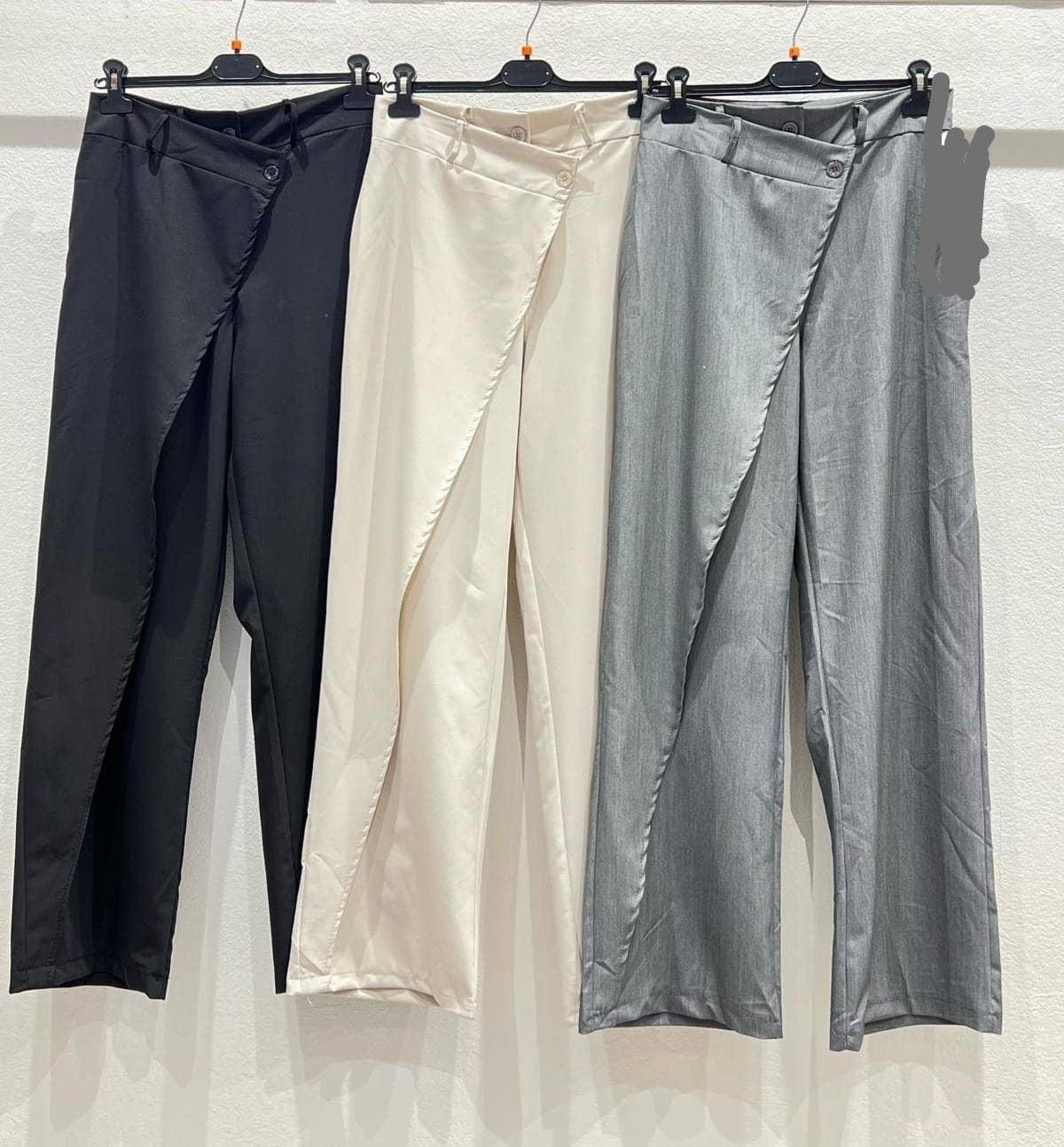 LES GRENOUILLES DU MARAIS - Vente Pantalon – femme - Miu pat 010