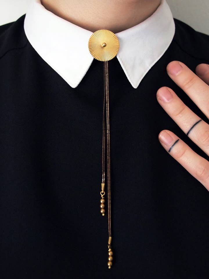 TROLLOP Bolo-Krawatte in Schwarz und Gold — Mini für den Großhandel von Lord Violet