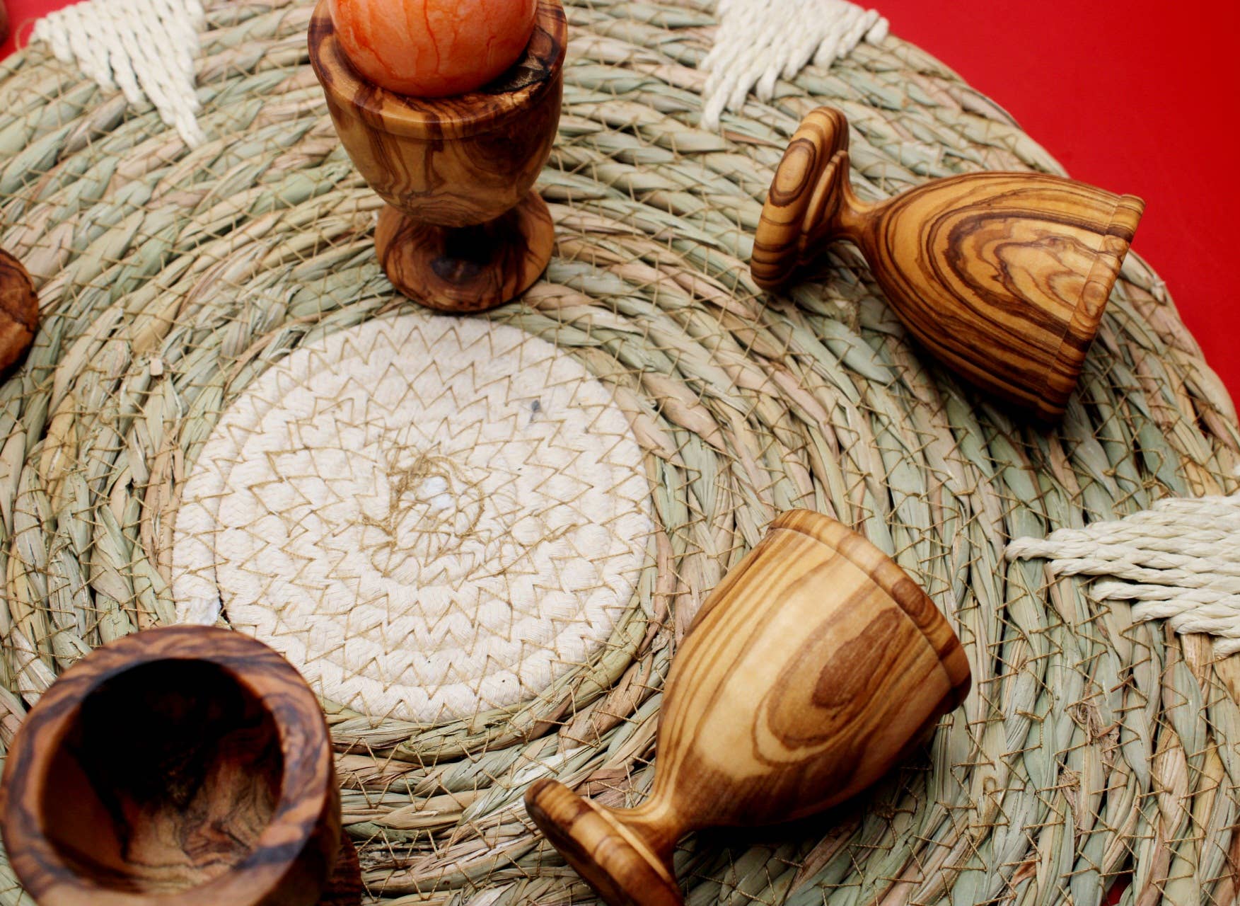 DAGDEG - Wholesale Egg Cup/Holder - olive wood footed egg cup3