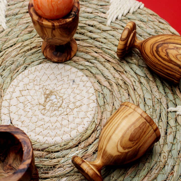 DAGDEG - Wholesale Egg Cup/Holder - olive wood footed egg cup3