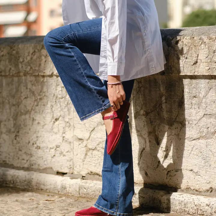 Burgundy CNT 64 OX 030 Bordeaux W6 36-41 for wholesale on Faire6