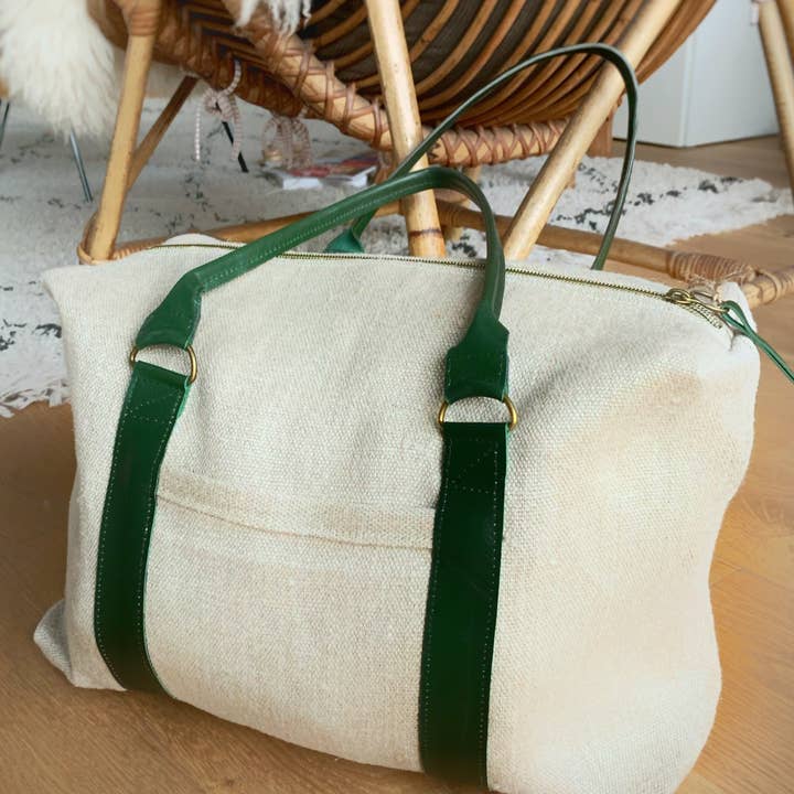 24-Stunden-Tasche - Natürlicher Hanf, karminrotes Leder für den Großhandel von Fossette