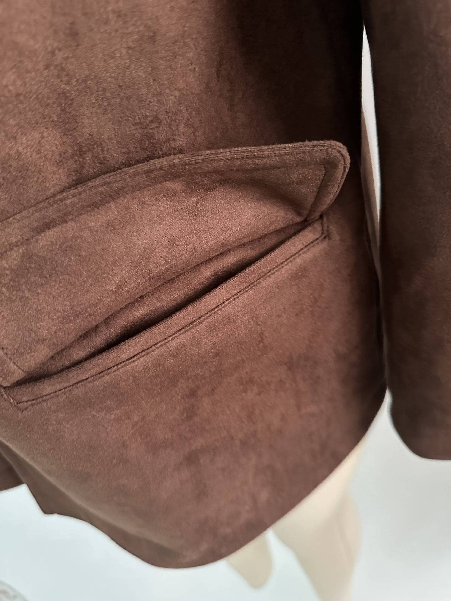 HIDDENBRAND - Wholesale Blazer - Women's - vintage oversized suede lapel blazer in brown5