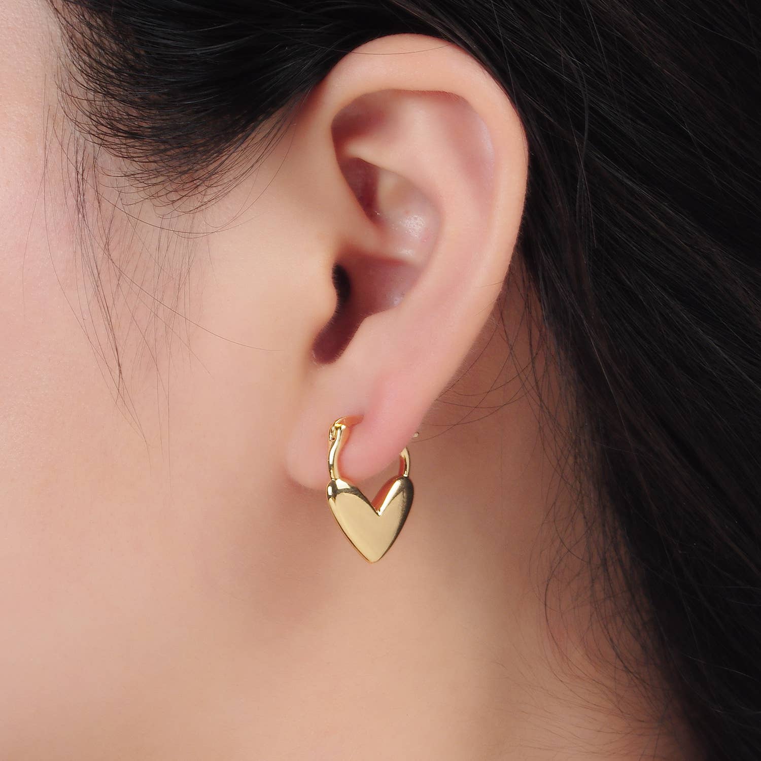 Aim Eternal - Wholesale Hoop Earrings - 24K Gold Filled Minimal Heart Latch Hoop Earring | AB-12421