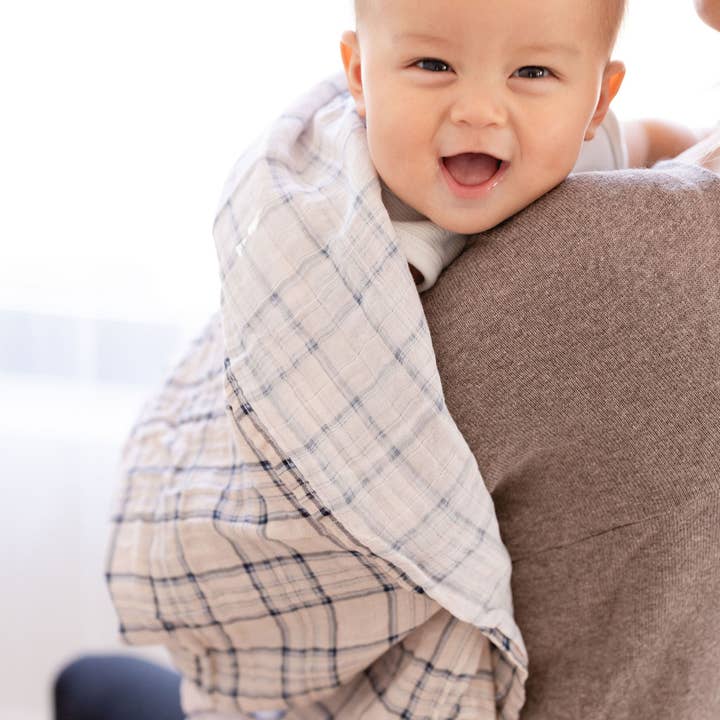 Peachier Goods - Wholesale Swaddle - Baby - Benjamin Swaddle4