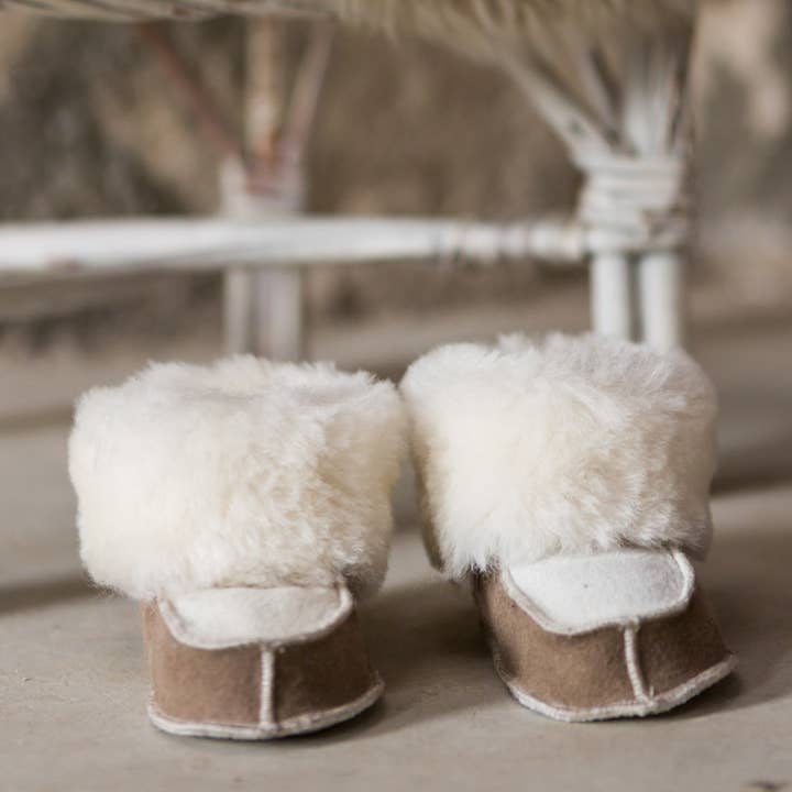 Van Buren – Großhandel Hausschuhe – Baby – Babyschuhe aus Schaffell