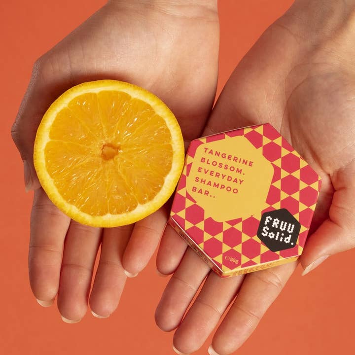 FRUU Cosmetics – wholesale Shampoo puck/solid shampoo – FRUU Tangerine Blossom. Everyday Shampoo Bar..0