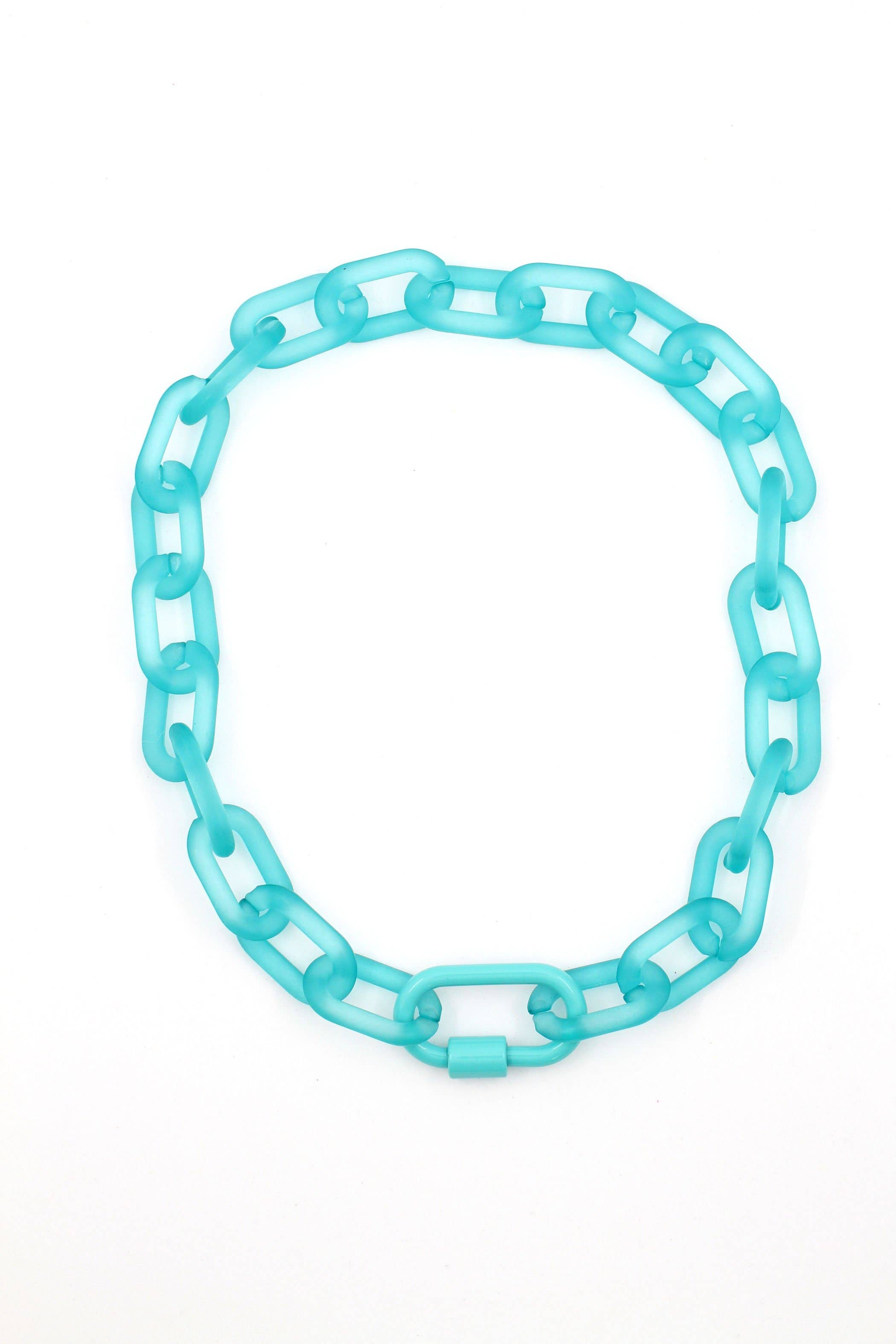 Woman Shops World – wholesale Link & chain necklace – Acrylic Snap Link Necklace w/ Enamel Carabiner Clasp9