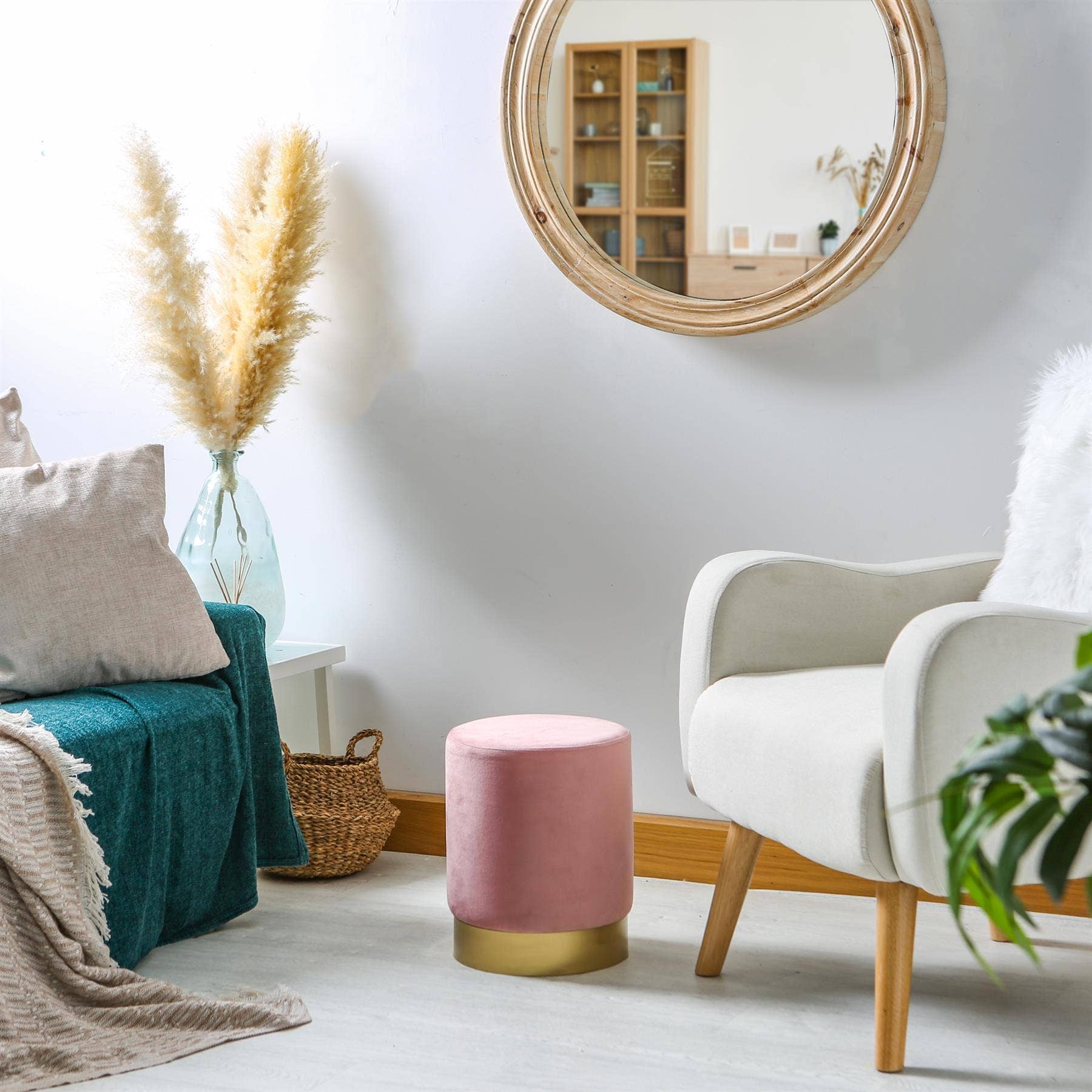 Rinkit Ltd – Großhandel Hocker – Runder samtbezogener Hocker als Fußbank – 29 cm Durchmesser x 36 cm Höhe – von Harbour Housewares15