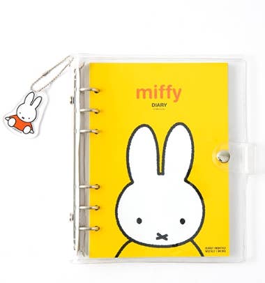 K-Wonderland – Agenda por atacado – Agenda Atualizada Miffy 2026 com porta-chaves, conjunto de autocolantes8