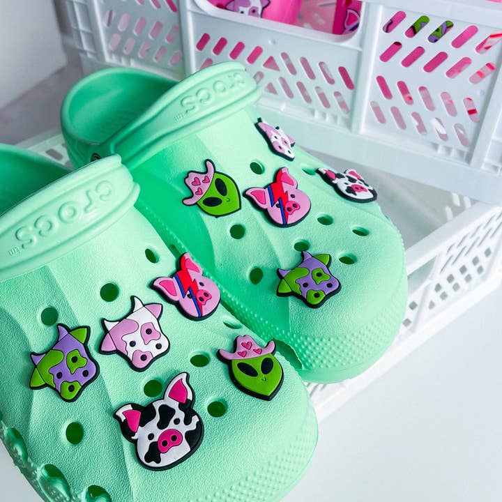The Clay Drop - Wholesale Shoe Accessories - Cow, Pig, Alien Mixed Croc Charms - Pack of 5