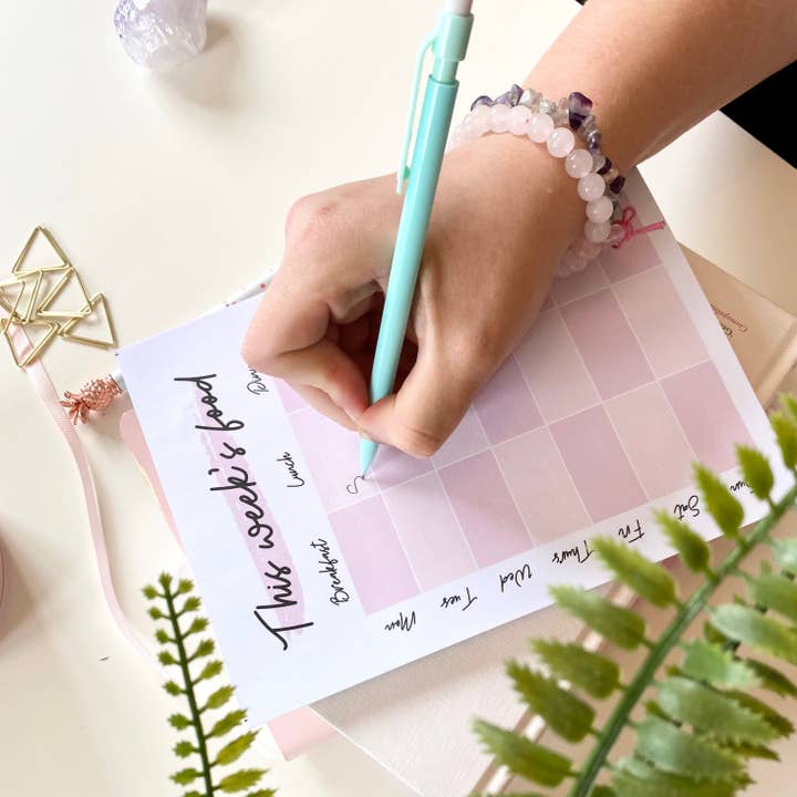 Short Stuff – wholesale Planner – Magnetic A5 Meal Planner3