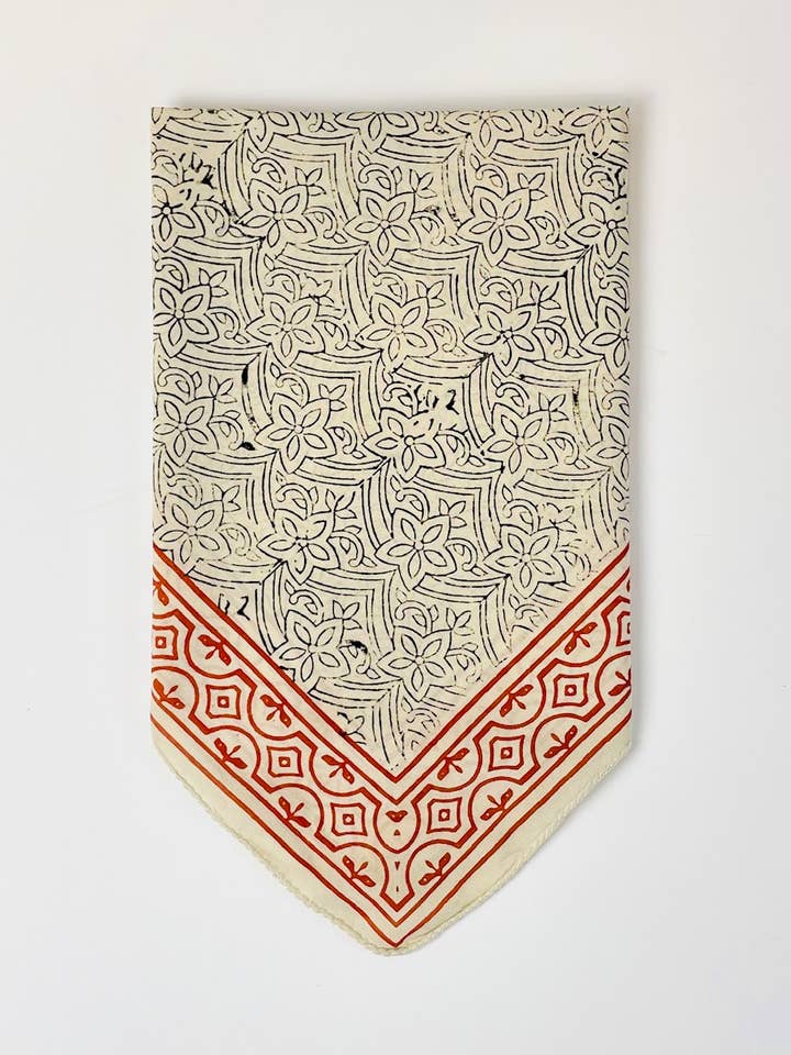 Bandana imprimé à la main - motif floral terracotta et noir pour la vente par CurlyCandle