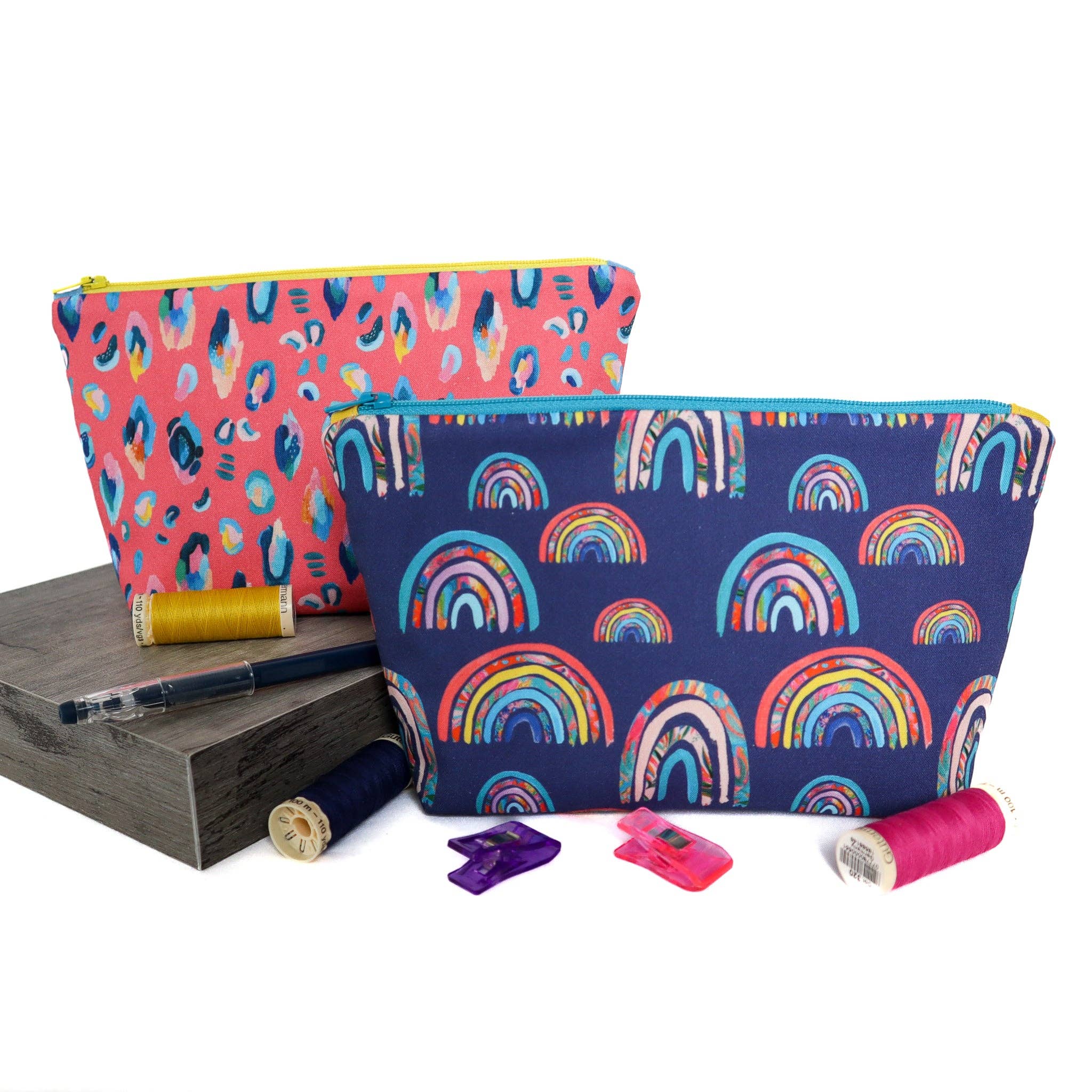 Crosscut Sewing Co. - Wholesale Craft Sewing Kit - Zipper Pouch Sewing Kit - Sewing Project Kit with Fabric for Beginners16