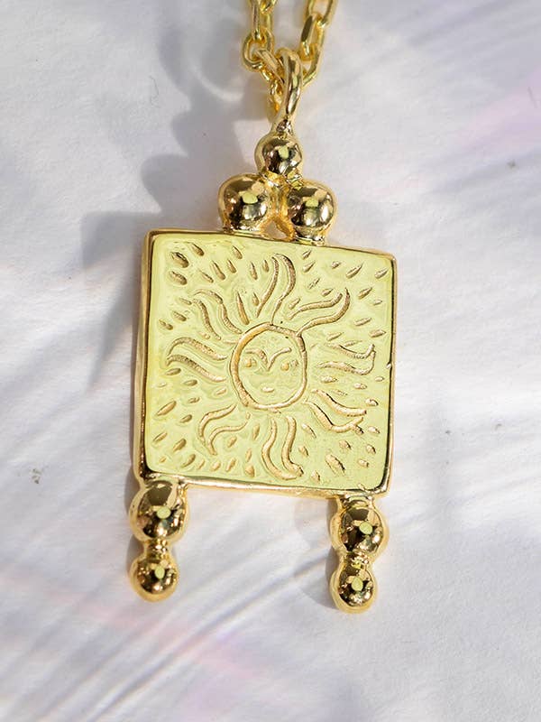 Annoushe jewelry – wholesale Pendant/charm necklace – Square sun necklace3