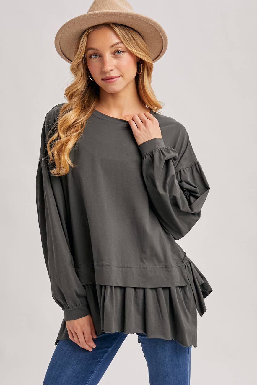 Bluivy – Großhandel Strickoberteil – Damen – ÜBERGROßES STRICKOBERTEIL MIT GERÜSCHTEM PEPLUM-SAUM1