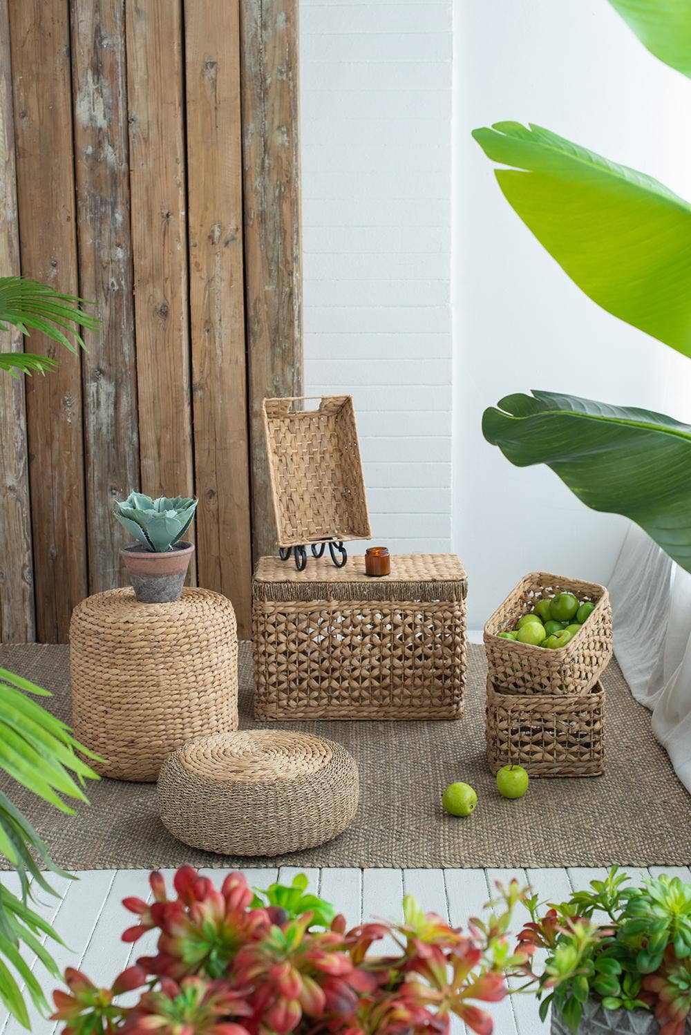 A&B Home Group Inc. - Wholesale Stool - D14.5x14.5" Water Hyacinth Stool 1EA/CTN11