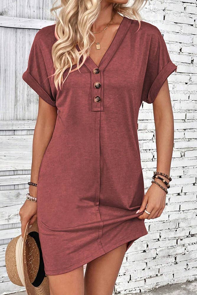 UNISHE - Wholesale Dress – Women's - Plain V Neck Buttoned Exposed Seam T-Shirt Dress AXR0959
