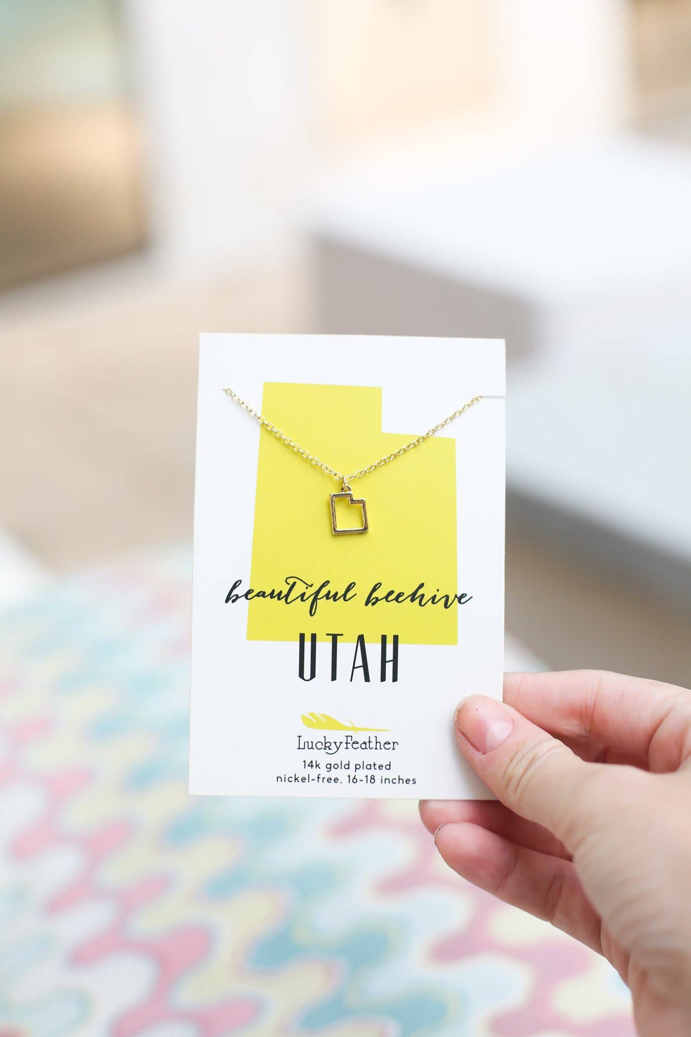 Lucky Feather - Wholesale Pendant/Charm Necklace - State Necklace - Gold - UTAH2