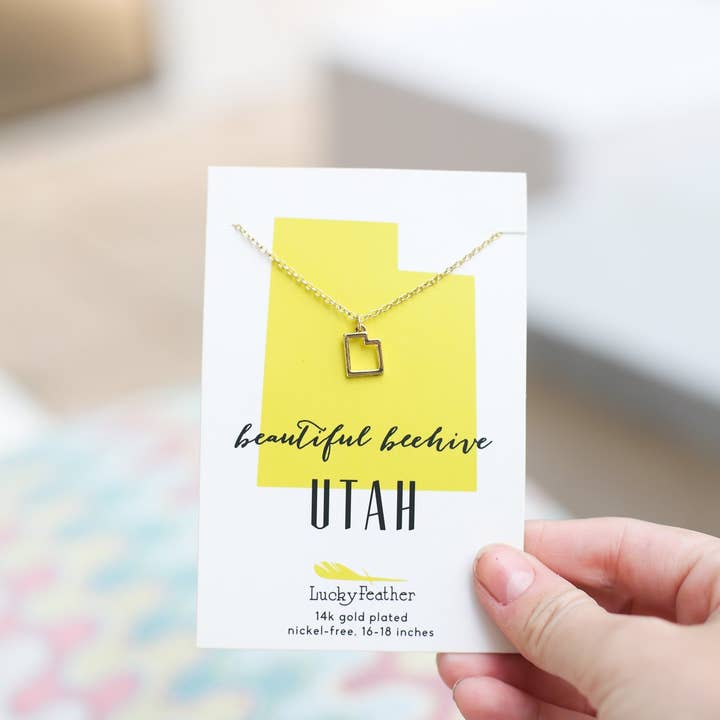 Lucky Feather - Wholesale Pendant/Charm Necklace - State Necklace - Gold - UTAH2