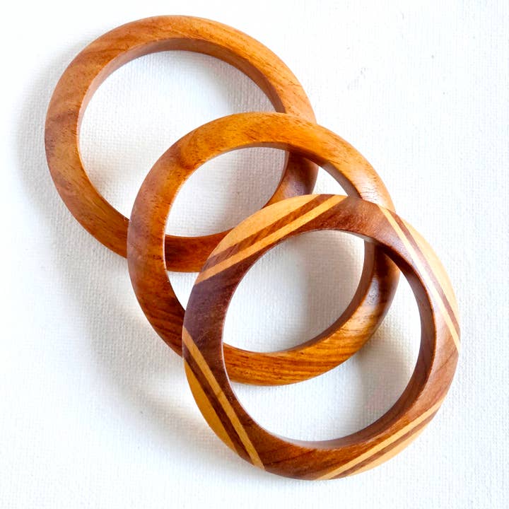 Wood handcrafted high-quality bangle bracelet set for wholesale by Bisjoux
