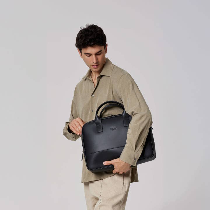 Carryall - Hawaii Edition | Punaluu Obsidian for wholesale by Nex.