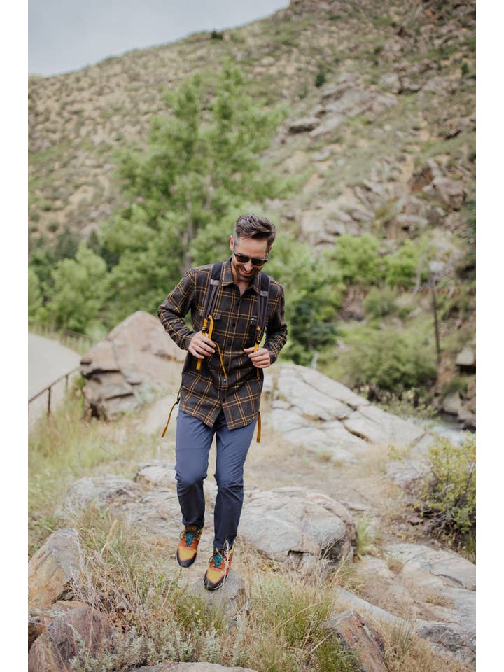 Belong Designs - Wholesale Button Down Shirt - Men's - Men's Deadline Tek Flannel (Restock Coming soon, 12/10)17