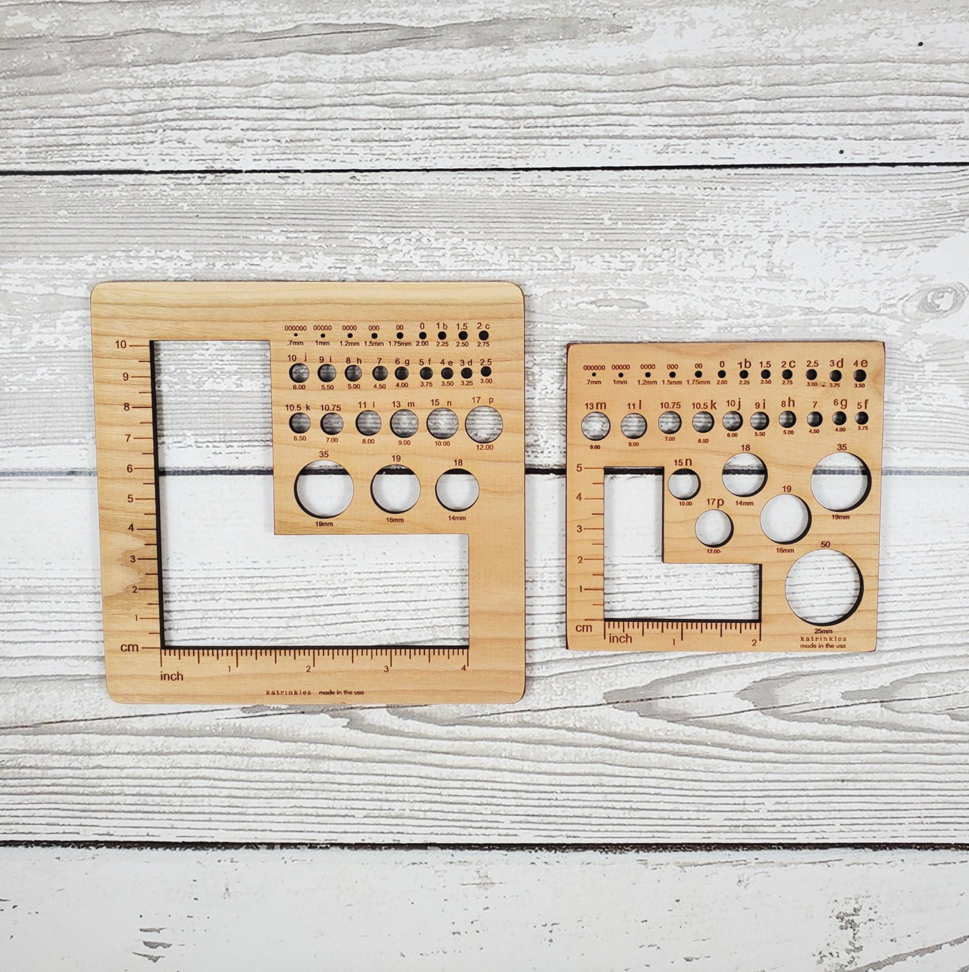 Katrinkles - Vente Accessoire de tricot/crochet - Jauge universelle pour aiguilles à tricoter et crochets3