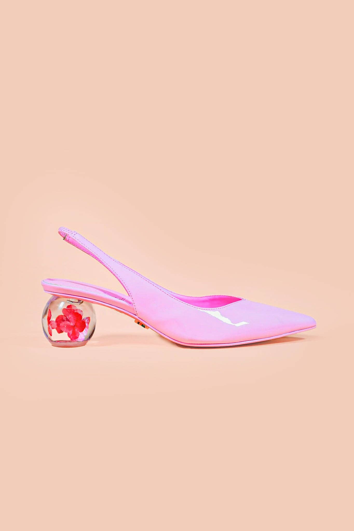 She is Cheval - Wholesale High Heels - Women's - Court Me (Almost Perfect)